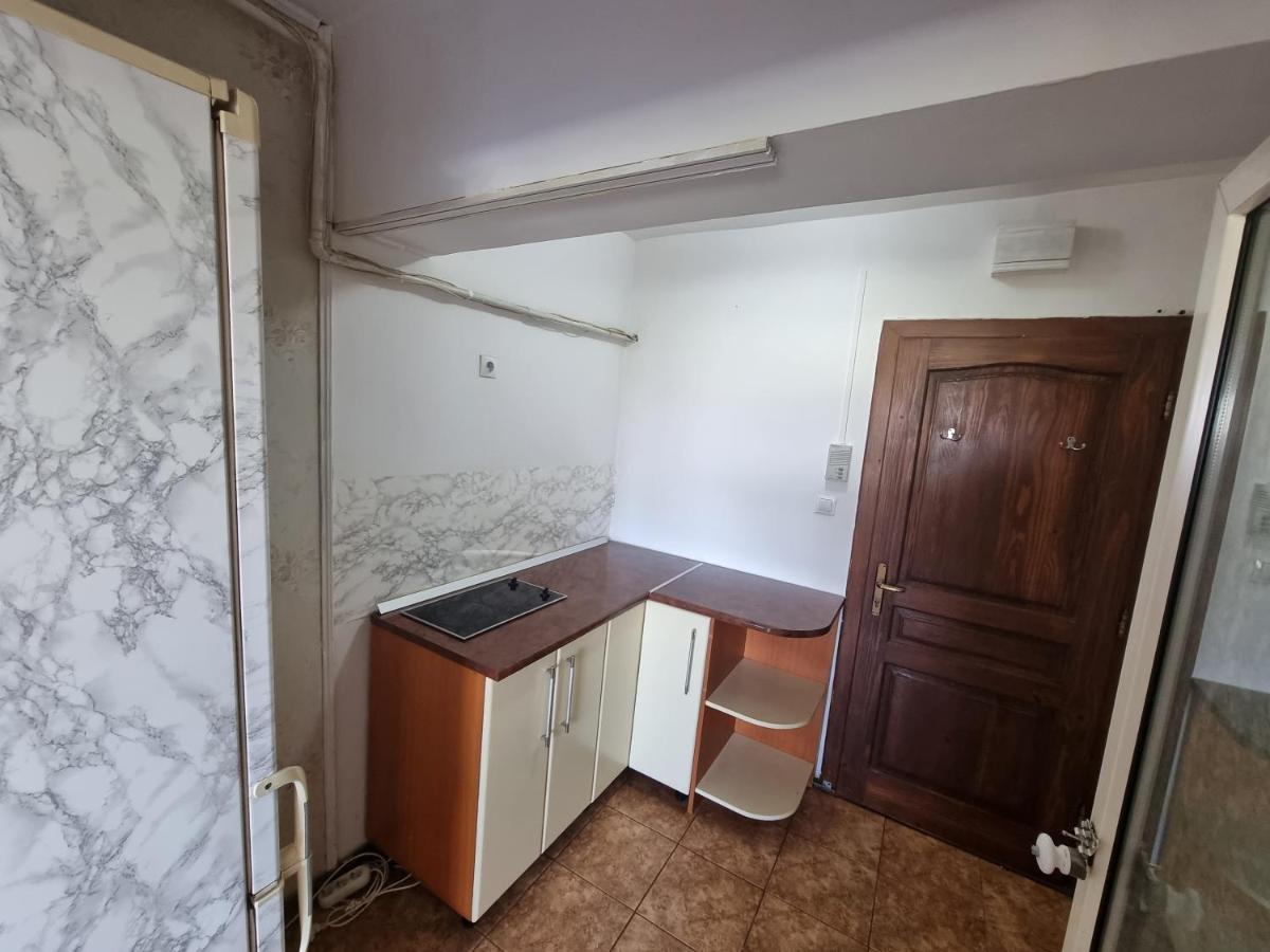 Golden Studio Apartment Sibiu Luaran gambar
